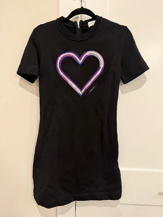 CARVEN Short Sleeve Heart Dress Size Medium EUC - Picture 5 of 15